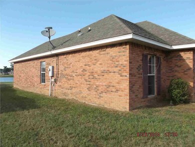 254 Charlene Dr, Byram, MS 39272 - photo 2