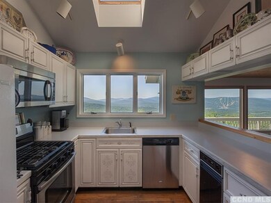 Updated stainless appliances