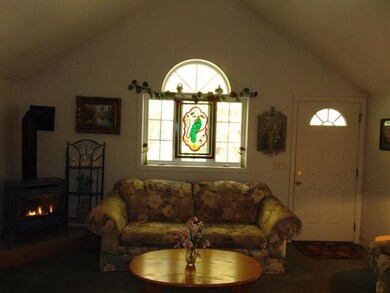 15 Sandy Brook Ln, Londonderry, NH 03053 - photo 3