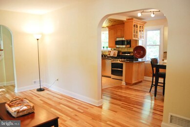 4425 Reno Rd NW, Washington, DC 20008 - photo 6