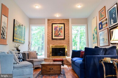 12124 Quorn Ln, Reston, VA 20191 - photo 3