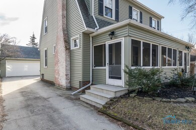 Side Porch Entry