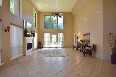 8006 Oakwood Bend Dr unit 1, Houston, TX 77040 - photo 3