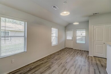 1303 Starling Ln, Ennis, TX 75119 - photo 5