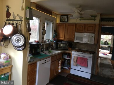 702 Hamburg Ave, Egg Harbor City, NJ 08215 - photo 5