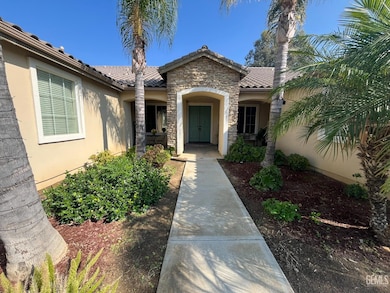 5005 Hartnett Ct, Bakersfield, CA 93306 - photo 4