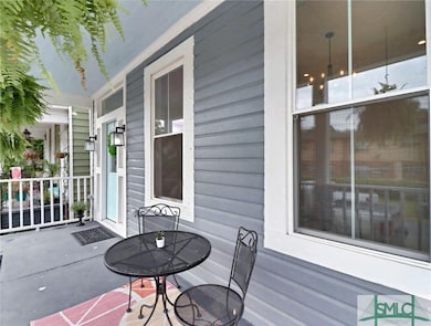209 W 43rd St, Savannah, GA 31401 - photo 3