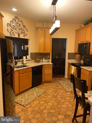 8847 Dunstable Loop, Bristow, VA 20136 - photo 7