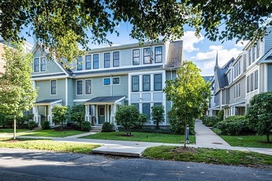 115 Crowninshield Rd unit 115, Brookline, MA 02446 - photo 2