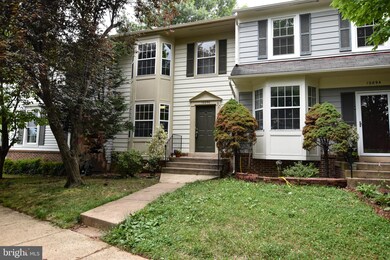 10896 Stone Hill Ln, Manassas, VA 20109 - photo 2