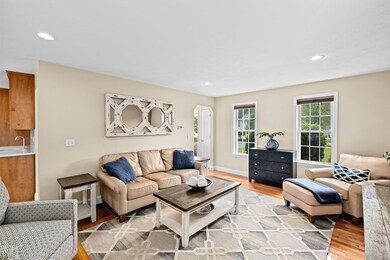 102 Saddleworth Way, Middleboro, MA 02346 - photo 7