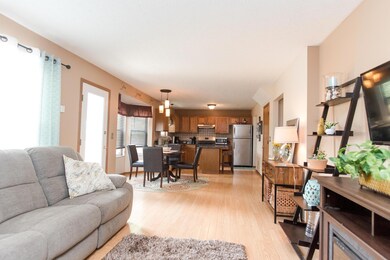 Family Room /Eat-in Kitchen