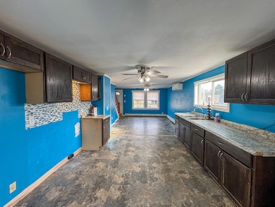 30 Park St, East Millinocket, ME 04430 - photo 6