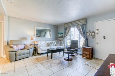 1053 Olive St Cocoa FL 32922-large-005-2