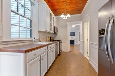 35 Kay St unit B, Newport, RI 02840 - photo 7