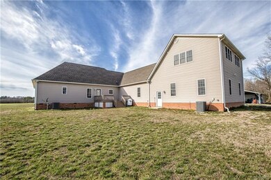 16840 Loving Union Rd, Disputanta, VA 23842 - photo 3