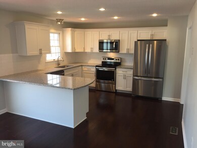 2 Paisley Ct, Essex, MD 21221 - photo 4