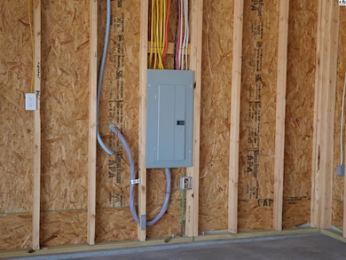 1025 Spring Creek Rd, McPherson, KS 67460 - photo 4