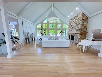 1314 Dunheath Dr, Inverness, IL 60010 - photo 4