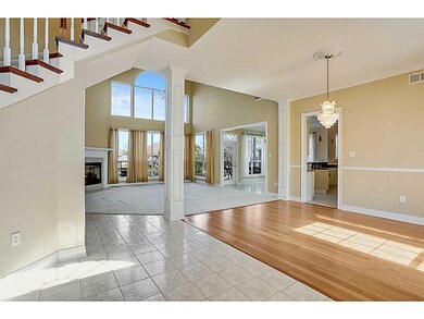 Foyer.