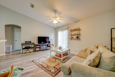 151 Cabana Way 014