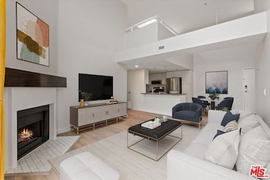 12773 Caswell Ave unit 303, Los Angeles, CA 90066 - photo 2