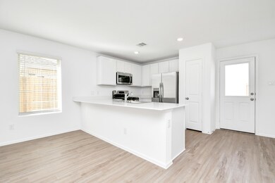 27027 Breakaway Ln, Katy, TX 77493 - photo 7