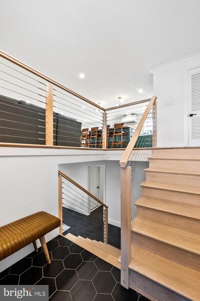 6327 Kellogg Dr, McLean, VA 22101 - photo 3