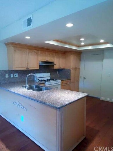 Upgraded Kitchen with Granite Counter Top