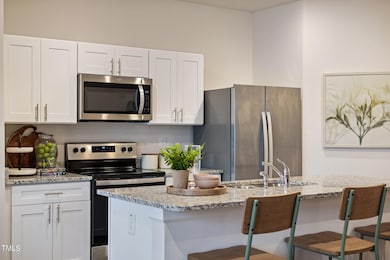 Kitchen 3 - Maywood