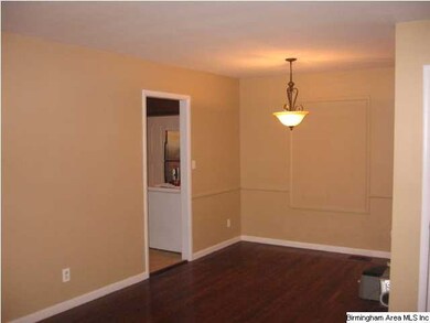 livingroom/diningroom combo