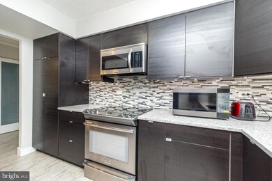 21035 Valley Forge Cir unit 1035, King of Prussia, PA 19406 - photo 6