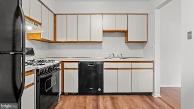 660 Bayberry Ln unit T5, Yardley, PA 19067 - photo 6