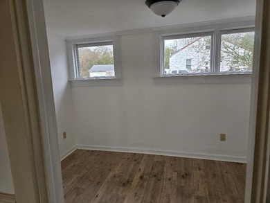 12078 Taylor St, Hallwood, VA 23359 - photo 6