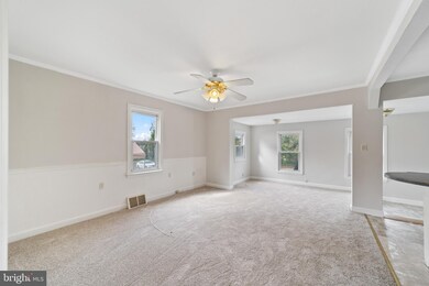 228 Hunter Ave, Trenton, NJ 08610 - photo 4