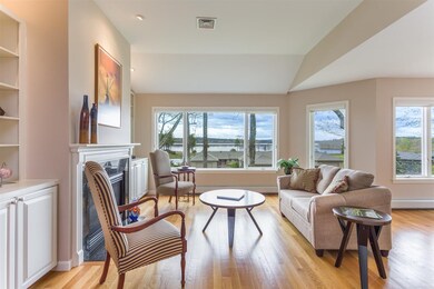 219 Cushing Rd, Newmarket, NH 03857 - photo 2