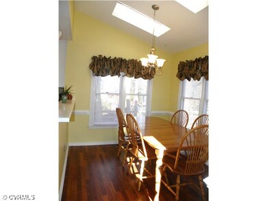 Breakfast Nook - breakfast room