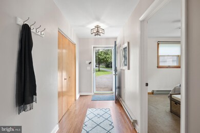 11235 Beach Rd, White Marsh, MD 21162 - photo 5