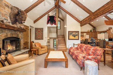 10-42703hwy82_HiRes_220707023