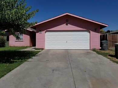 14704 Walker Rd, Poplar, CA 93258 - photo 2
