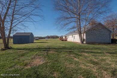 726 Wava Dr, Mount Washington, KY 40047 - photo 2