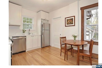 42 Glen Ave, Midland Park, NJ 07432 - photo 4