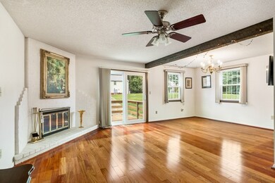 22 Pinebrook Ln, South Easton, MA 02375 - photo 3