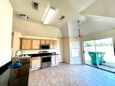 2206 Wisteria Way, McKinney, TX 75071 - photo 6