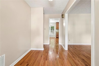 610 Trailmore Place, Roswell, GA 30076 - photo 4