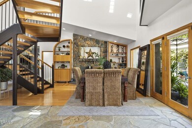 10-web-or-mls-Upmarketmedia_396Hom-33