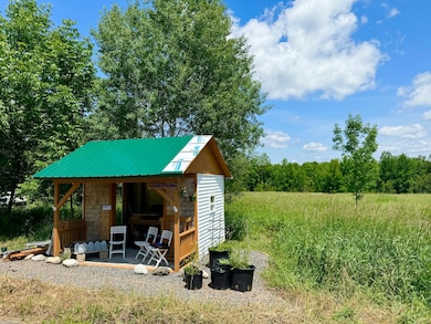 610 E Sangerville Rd, Sangerville, ME 04479 - photo 2