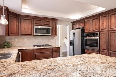 Kitchen 3