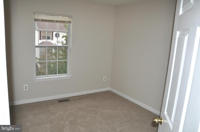 202 Mcdaniel Dr, Purcellville, VA 20132 - photo 5