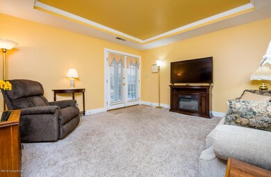 8416 Elsie Ct, Louisville, KY 40228 - photo 5